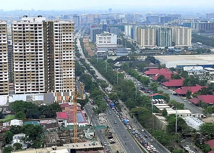 And Sea View Staycation At Coast Residences 5*