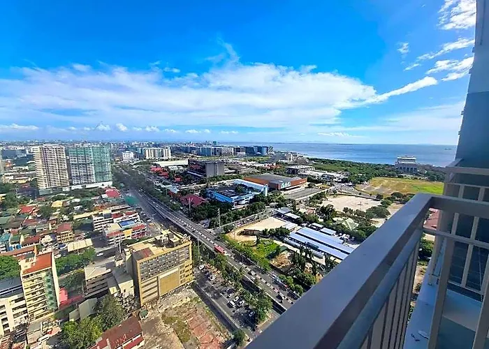 Hotel And Sea View Staycation At Coast Residences Manila