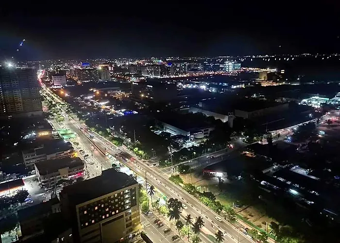 And Sea View Staycation At Coast Residences 5* Manila